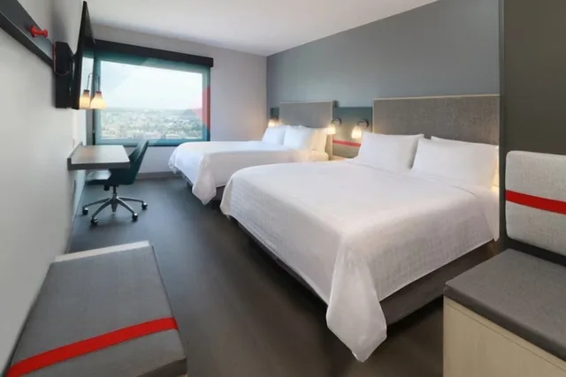 avid hotel Queretaro Centro Sur by IHG، سانتياغو دي كويريتارو 10/50