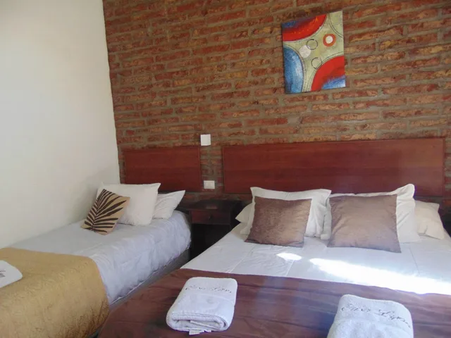 غرفة عائلية ثلاثية، Hotel Casa Lyon 1/1