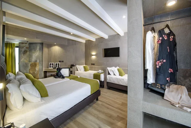 غرفة رباعية، Just Hotel Milano 2/4