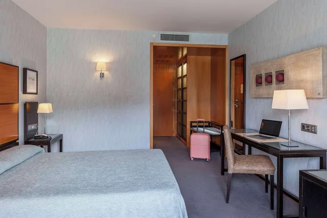 Spa, Double Bed، Macia Real De La Alhambra 6/9