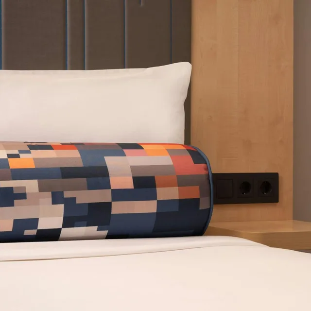 Aloft, Guest Room, Premium, King Bed, Large، Aloft Madrid Gran Via 4/7