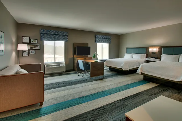 استوديو بسريرين كوين، Hampton Inn And Suites Southport 2/4