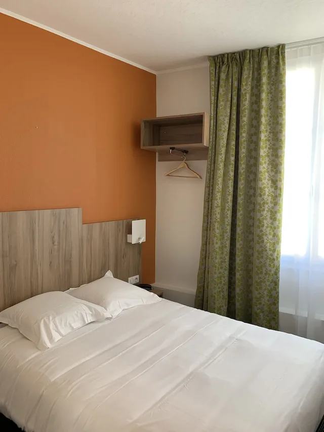 غرفة كلاسيكية بسرير مزدوج، Logis Hotel Lanex 1/10
