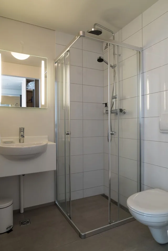 غرفة قياسية بسرير مزدوج، Hotel Isafjordur 3/3
