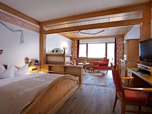 غرفة ديلوكس بسرير مزدوج، Relais & Chateaux Spa - Hotel Jagdhof 1/1