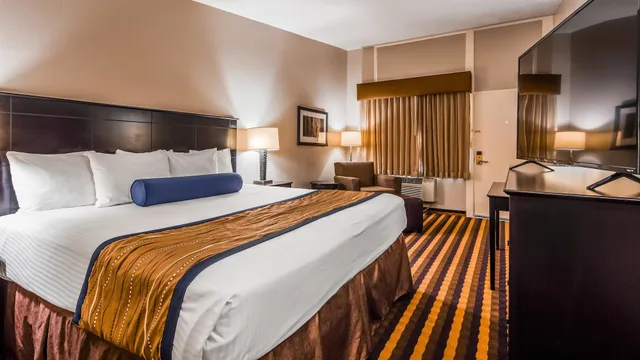 غرفة قياسية بسريرين كوين يُسمح فيها بالحيوانات الأليفة، Best Western New Oregon 5/10