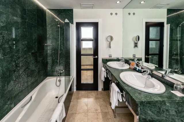 غرفة تنفيذية مفردة بسرير مزدوج، Mariposa Hotel Ex Room Mate Lola 6/6