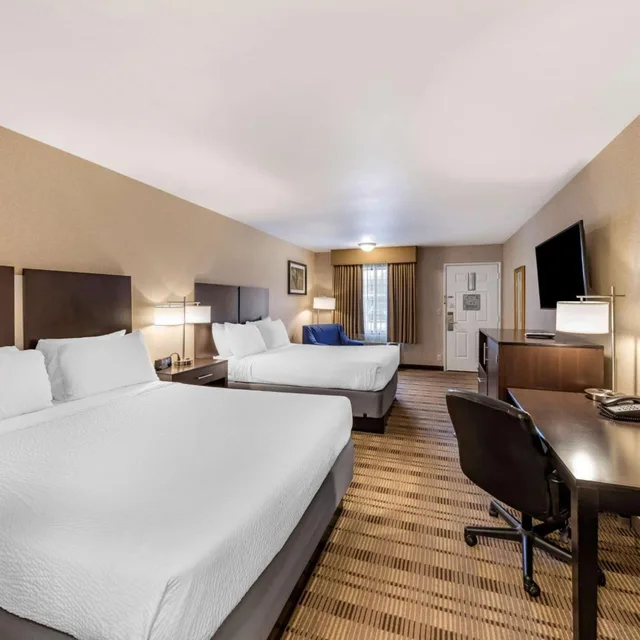 غرفة بسرير كوين، Best Western Country Inn 1/6