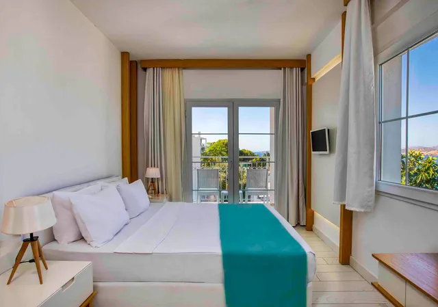 Family Anex Room (Balcony or Terrace)، Labranda Tmt Bodrum Resort Hotel 1/8