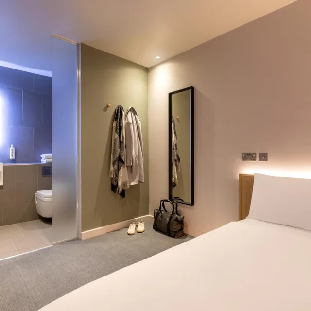 Cocoon 2, Double Bed، Zedwell Greenwich 11/11