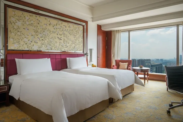 غرفة بريميير بسرير كينج بإطلالة على النهر، Shangri La Guangzhou 2/5