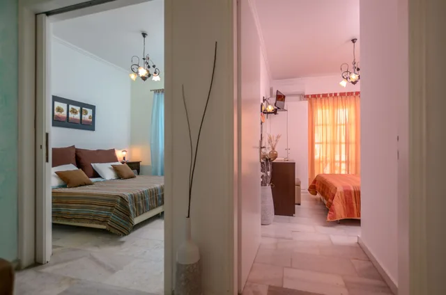 Apartment, Murphy Bed, Queen Bed، Anatoli 5/10