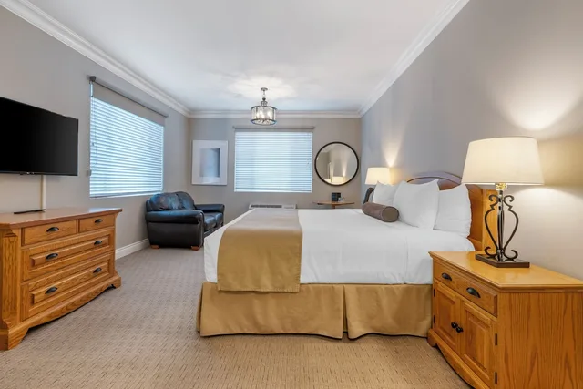غرفة ديلوكس بسرير كينج، Regent Hotel 8/10