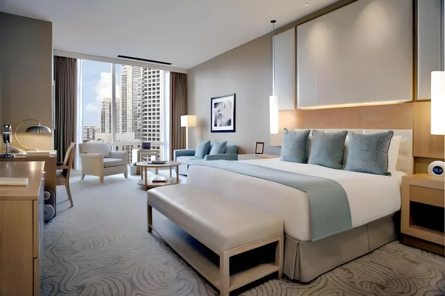 غرفة ديلوكس، Trump International Hotel & Tower Chicago 1/2