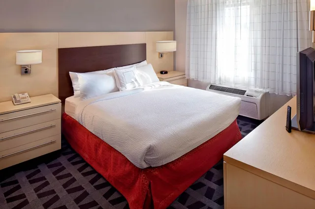 جناح بسرير كوين، Towneplace Suites By Marriott Albany Downtown Medical Center 1/4