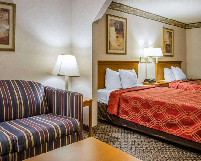 جناح بسريرين كوين، Econo Lodge Villa Rica, GA 4/4