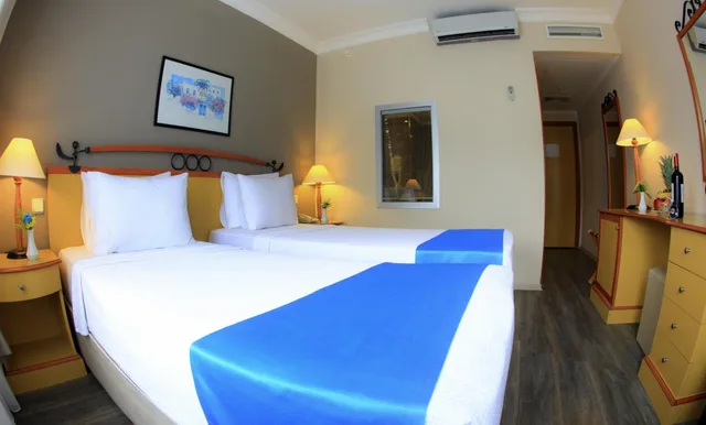 غرفة قياسية بإطلالة على البحر، Roseira Beach Resort 1/8