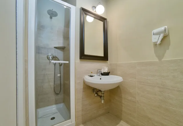 غرفة تنفيذية بسرير مزدوج أو سريرين منفصلين، Hotel Touring Wellness Beauty 9/10