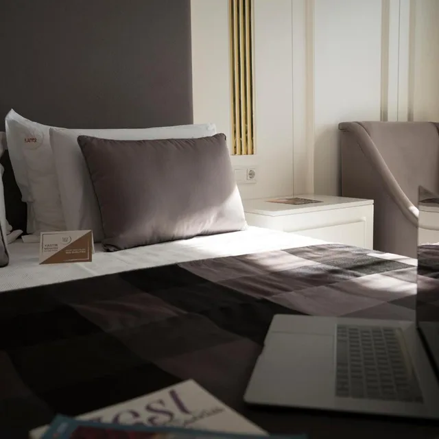 غرفة قياسية بسرير كينج بإطلالة على المدينة، Sky Kamer Boutique Hotel 7/10
