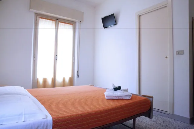 غرفة اقتصادية بسرير مزدوج أو سريرين منفصلين، LAGOMAGGIO HOTEL 1/5
