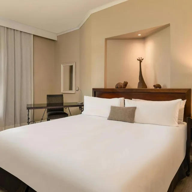 غرفة بسرير كينج، Protea Hotel Nelspruit 3/18