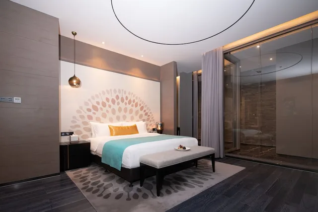 جناح بسرير كوين، Cachet Boutique Kunming Artime 3/3