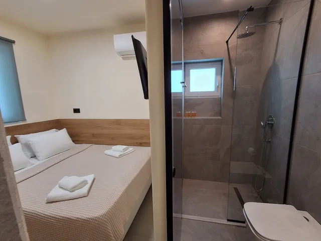 2 Bedrooms, Deluxe, Apartment, 2 Queen Beds, 2 Bathrooms، Villa Maroula 7/10