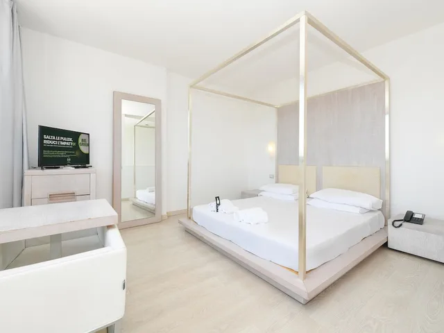 غرفة مزدوجة بإطلالة، B&B HOTEL Padova Methis 3/7