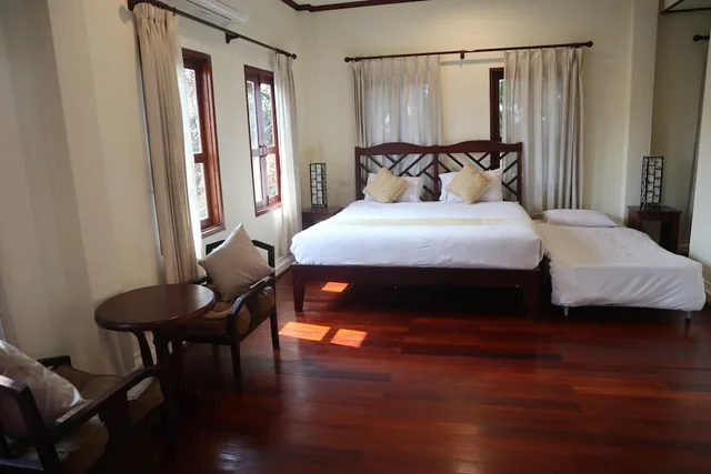 غرفة غراند ديلوكس عائلية بسرير كينج، Luang Prabang Legend Hotel 1/2