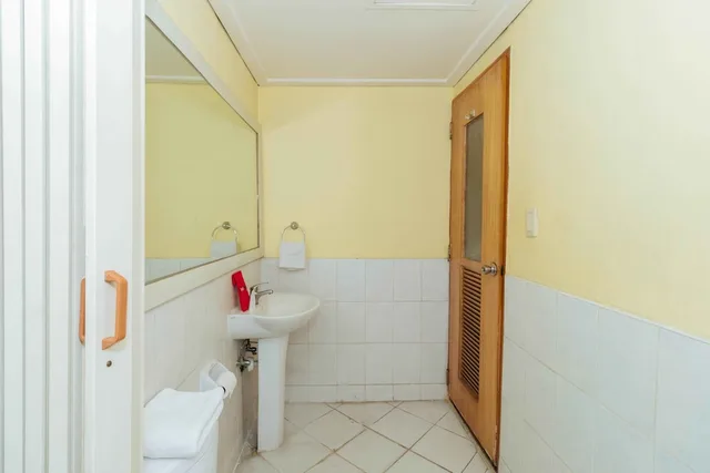 غرفة بسرير مزدوج، Reddoorz Timog Avenue Quezon City 9/9