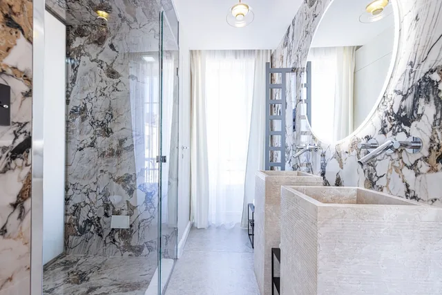جناح سيغنتشر بسرير كينج، Le Dortoir Multi Storey Luxury Suites 7/7