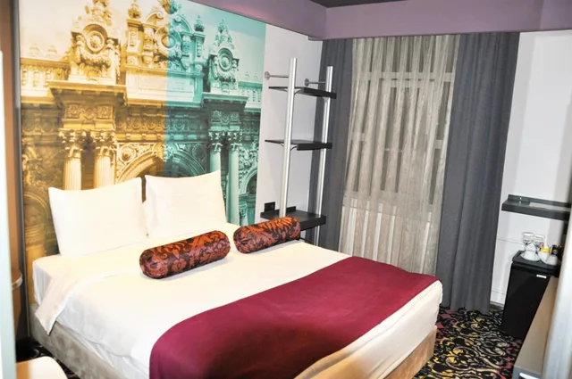 غرفة عائلية بسرير مزدوج، Tulip City Taksim Hotel 4/10