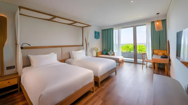Vip, River, Deluxe, King Bed, Living Area، Bellerive Hoi An Resort & Spa 1/1