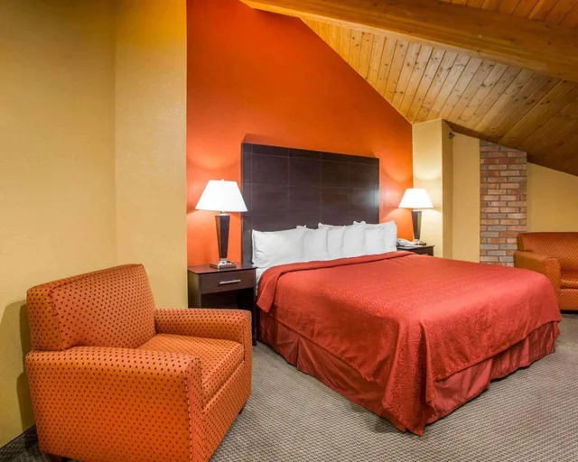 جناح، Quality Inn & Suites Kimberly - Appleton East 1/2