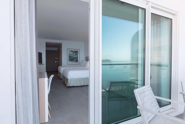 Junior Suite, 2 Double Beds, Ocean Front، DoubleTree by Hilton Mazatlan 7/7
