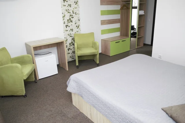 Classic, Queen Bed, Hill View، Vila William's 3/6