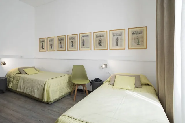 غرفة قياسية بسريرين منفصلين، Hotel Bernina 10/10
