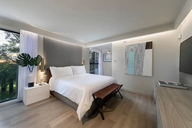 Pine, Studio, Queen Bed, Accessible، La Jolla Cove Suites 1/2