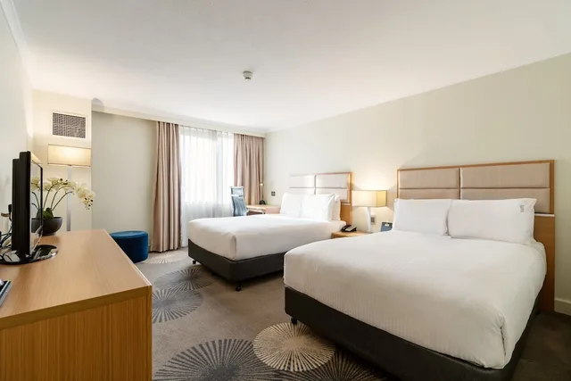 غرفة قياسية بسريرين مزدوجين، Holiday Inn Parramatta 8/10