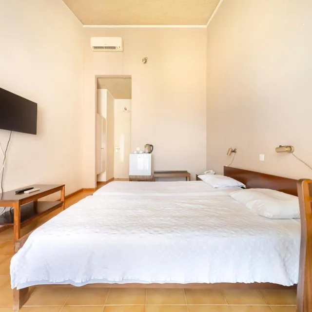 غرفة بسرير مزدوج بإطلالة على الحديقة، Hotel Agia Markella 3/10
