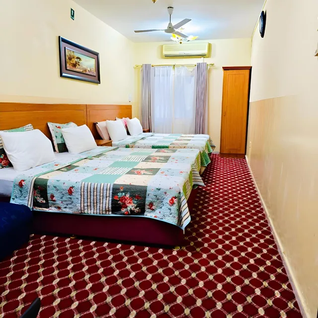 غرفة كلاسيكية رباعية بسرير فردي، Al Ahrar Hotel 4/6