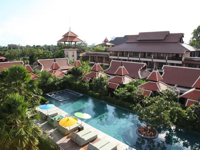 غرفة ديلوكس بسرير مزدوج بشرفة، Siripanna Villa Resort And Spa 1/1