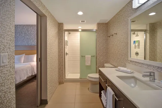 1 Bedroom, Suite, King Bed, Sofa, Home2 Suites by Hilton Eau Claire South 3/3