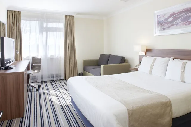 غرفة قياسية بسرير مزدوج مع أريكة، Holiday Inn Rugby-Northampton M1, JCT.18 2/8