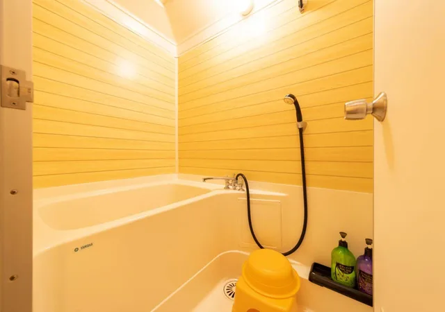 غرفة بسريرين منفصلين مع سرير إضافي، HANAMAKI ONSEN HOTEL SENSHUKAKU 3/3