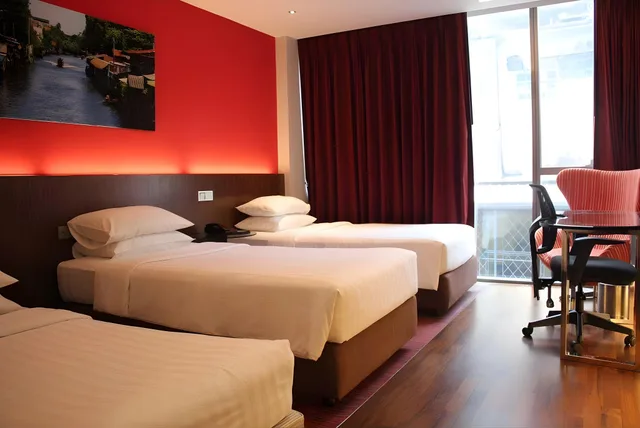 Chill, Deluxe, Triple, 3 Beds، Galleria 10 Hotel Bangkok 1/1