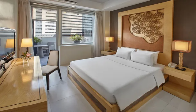 غرفة بريميير بسرير كينج، Quest Hotel Conference Center 6/8