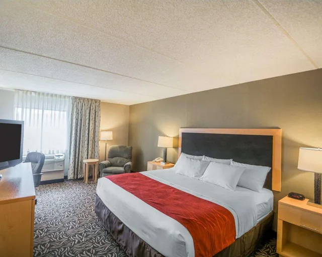 غرفة بسرير كينج، Comfort Inn Fairgrounds 3/4