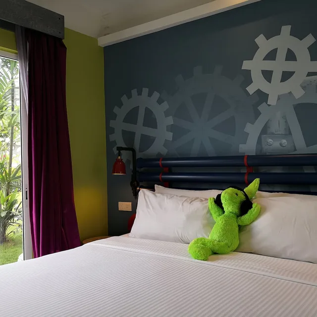 Dash, Studio, Twin Beds, Pool View، Dash Box Hotel Cyberjaya 1/1