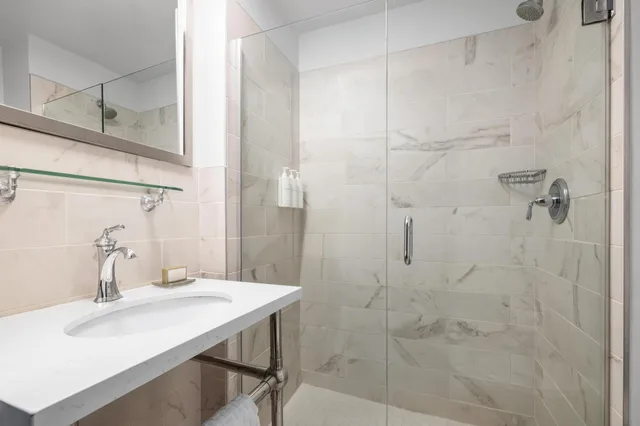 Standard, Multiple Beds، The Cartwright Hotel - Union Square BW Premier Collection 1/1